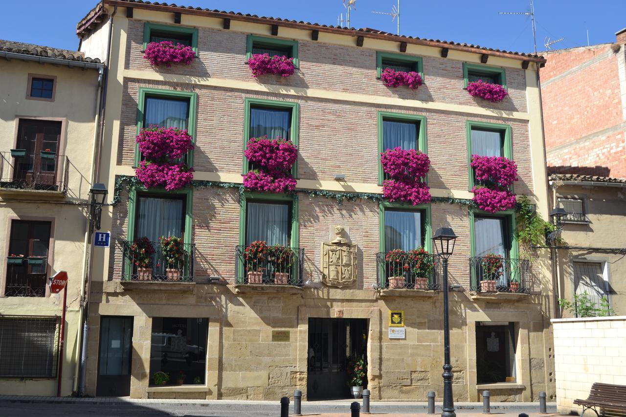 Hotel Duques De Nájera Buitenkant foto